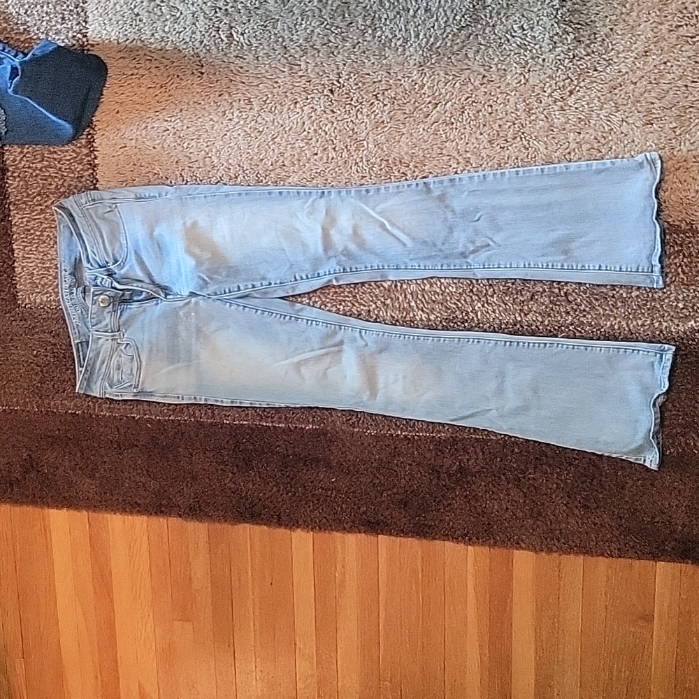 American Eagle Jean's Size 4 Regular